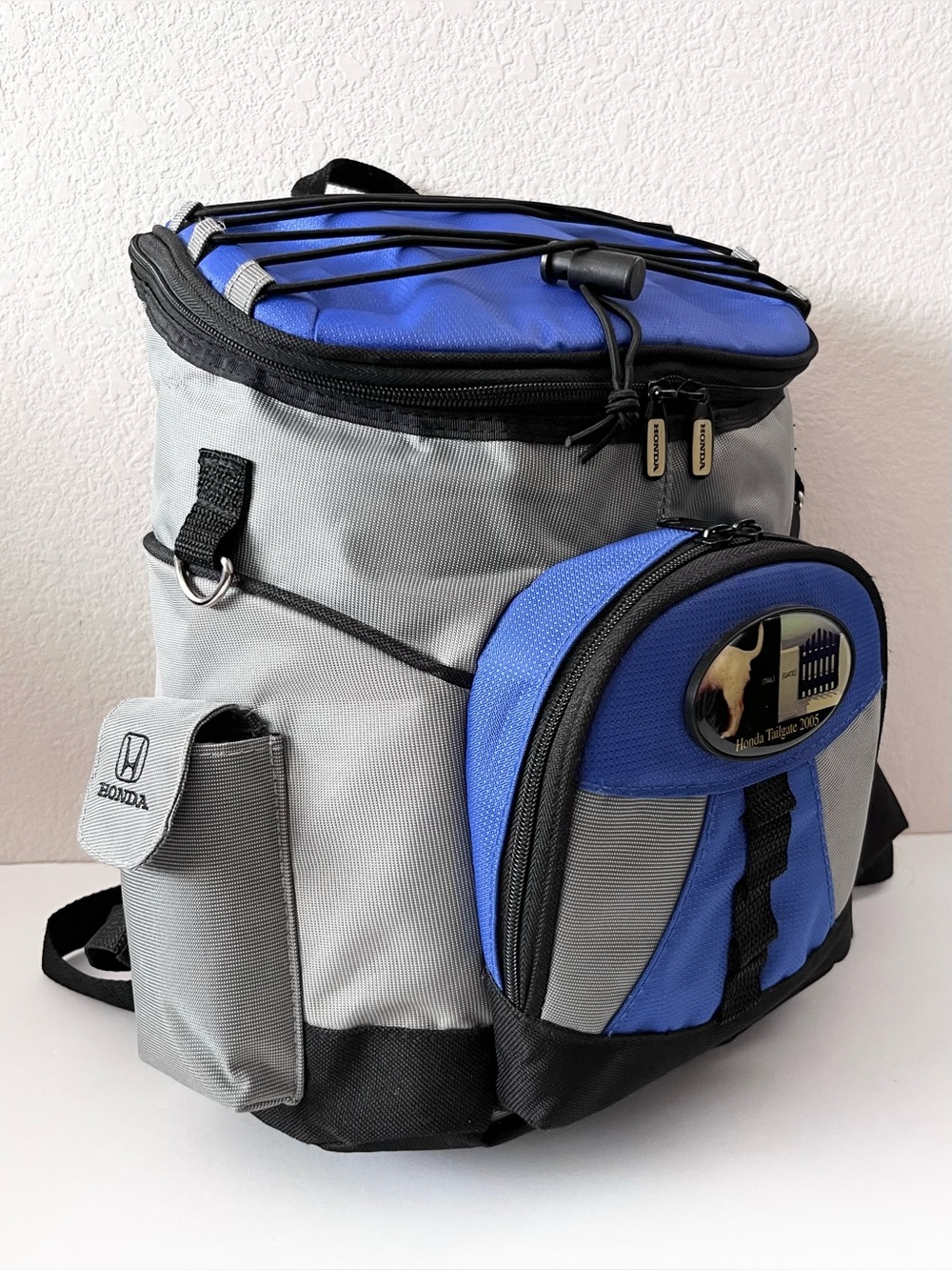 2005 Honda tailgate cooler backpack